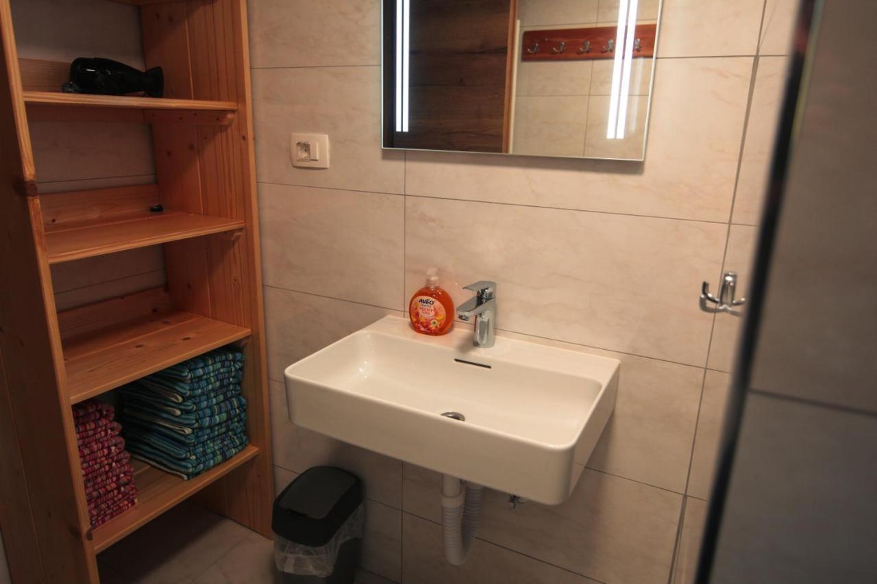 Apartma Gorski Razgled 스레드냐 바스 보히뉴 외부 사진